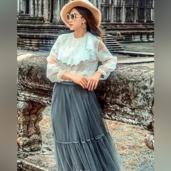 🦋 Bloggers Favorite 🦋 NWT Zara Women Ruffled Blouse Ecru - Picture 7 of 16